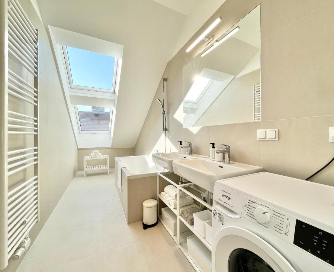 Orestaliving - Penthouse In 1020 Відень Екстер'єр фото