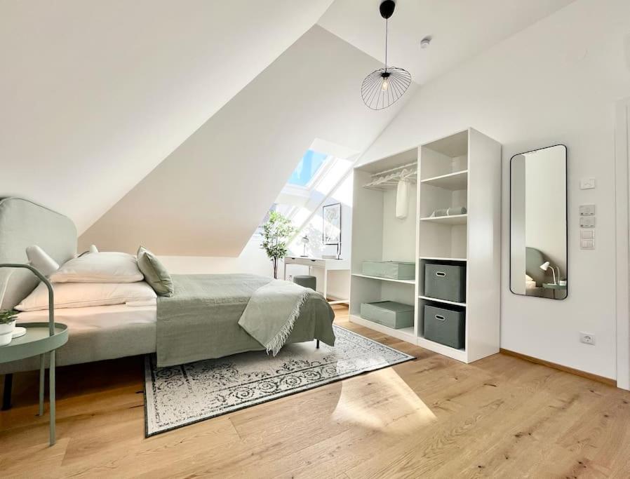 Orestaliving - Penthouse In 1020 Відень Екстер'єр фото